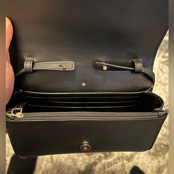 Kate Spade small flap cross body bag - Picture 9 of 10